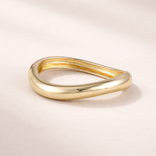 Elara Fluid Cuff