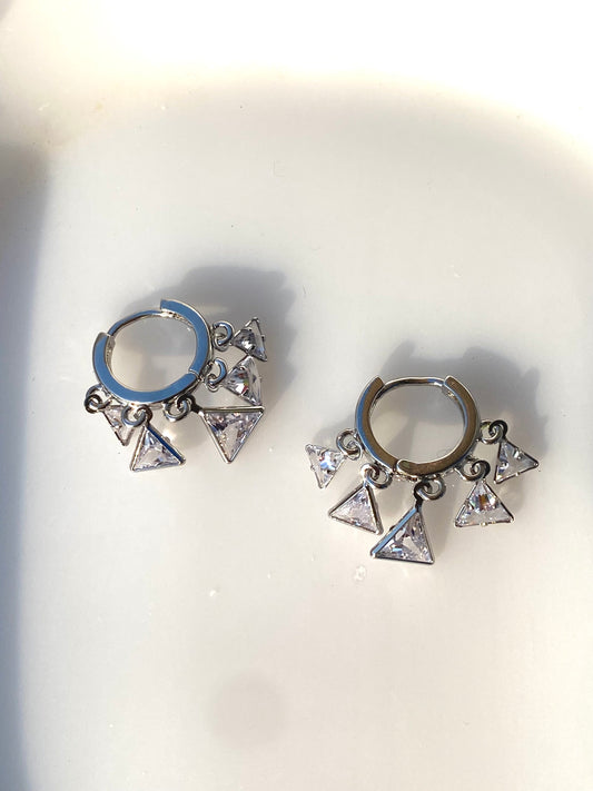 Acute Prism Huggies Silver